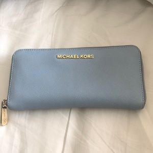 AUTHENTIC Michael Kors Wallet